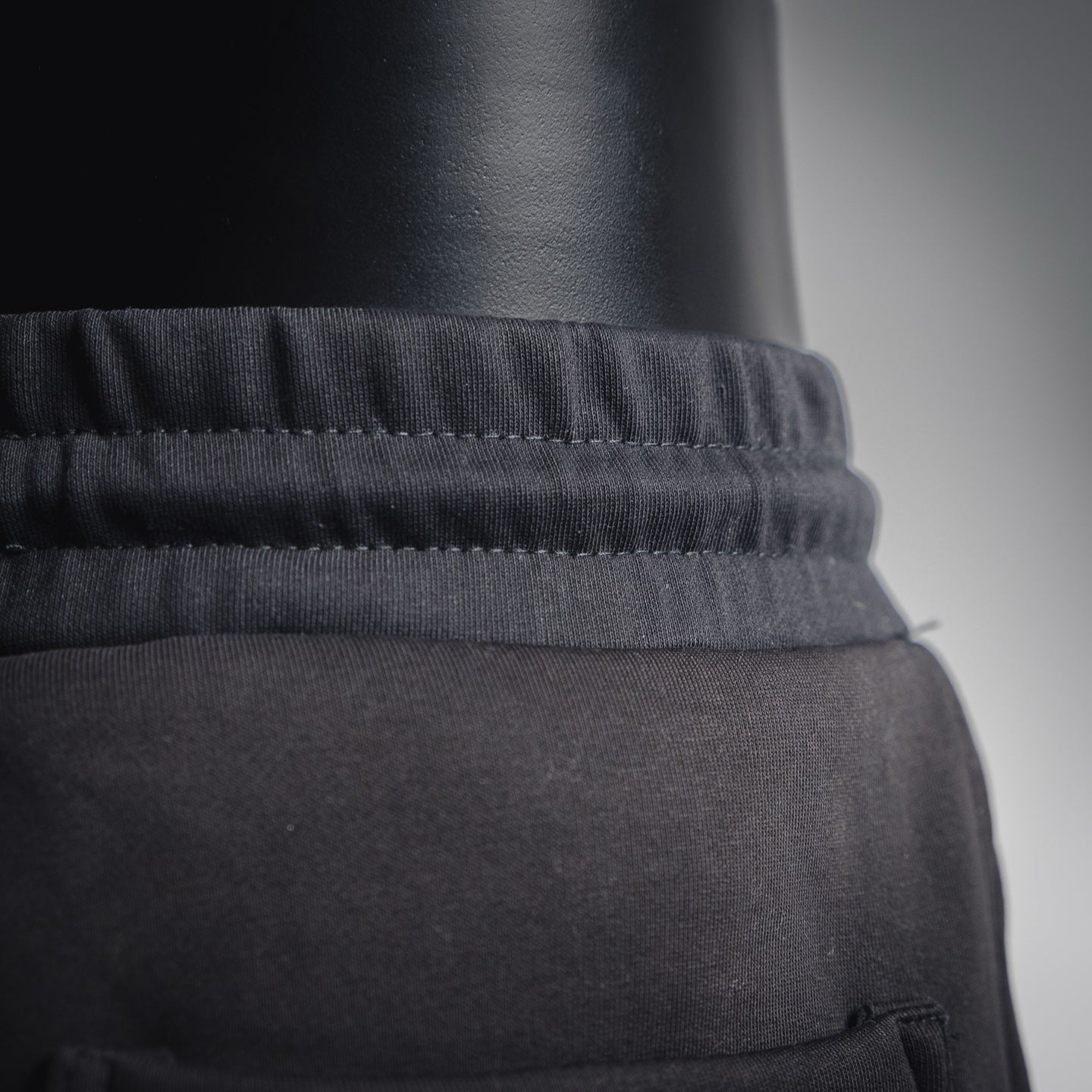 Fend 25fw embroidered pants