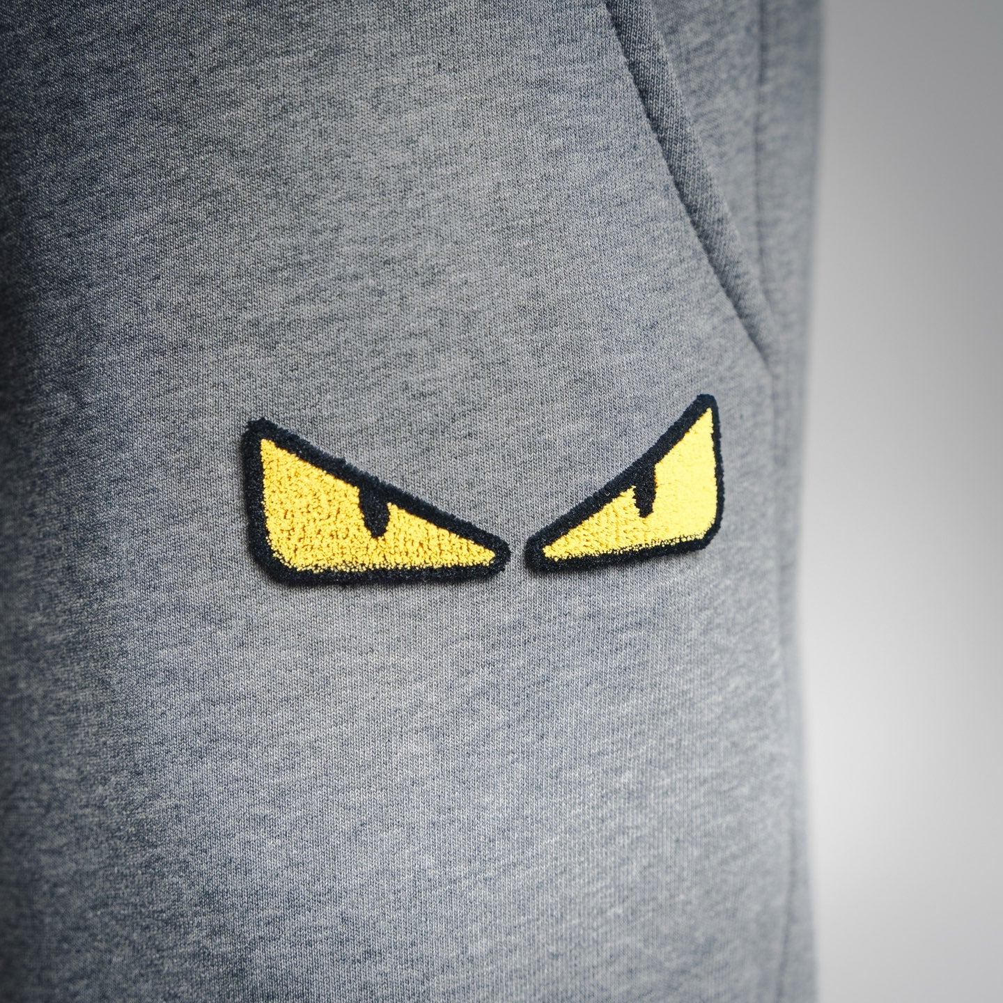 Fend 25fw embroidered pants