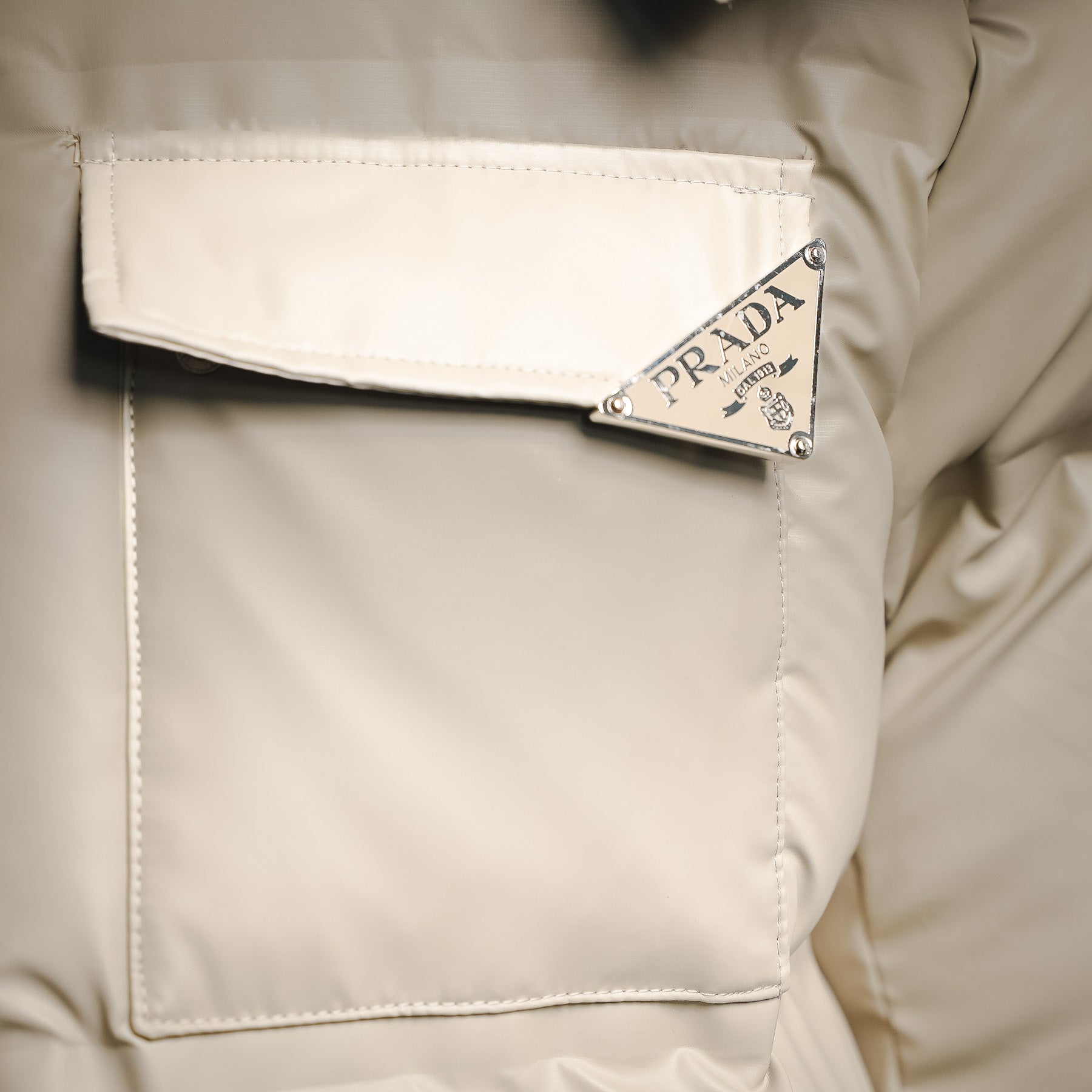 Pra 25fw down jacket