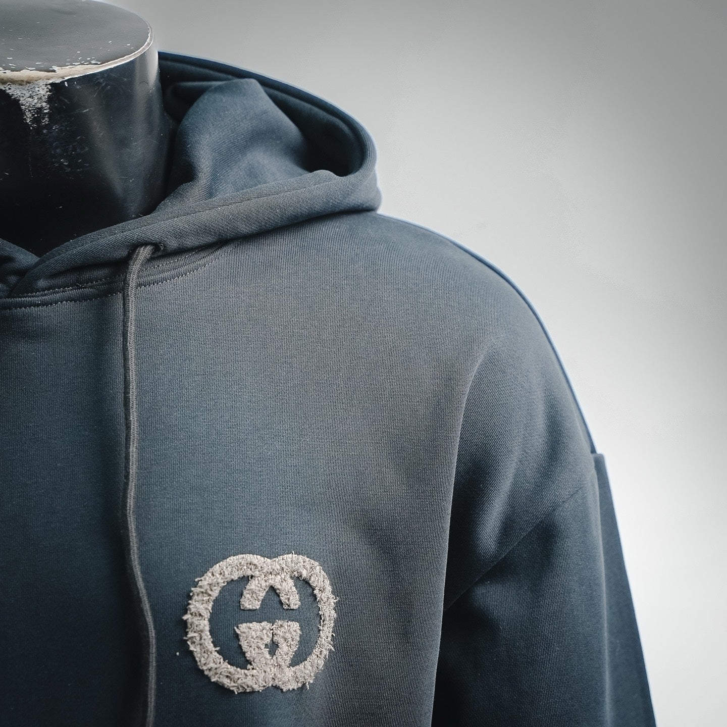 Guc 25fw embroidered hoodie