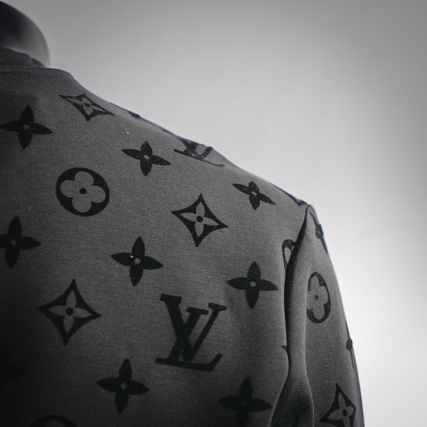 Louis 25fw all-match sweatshirt