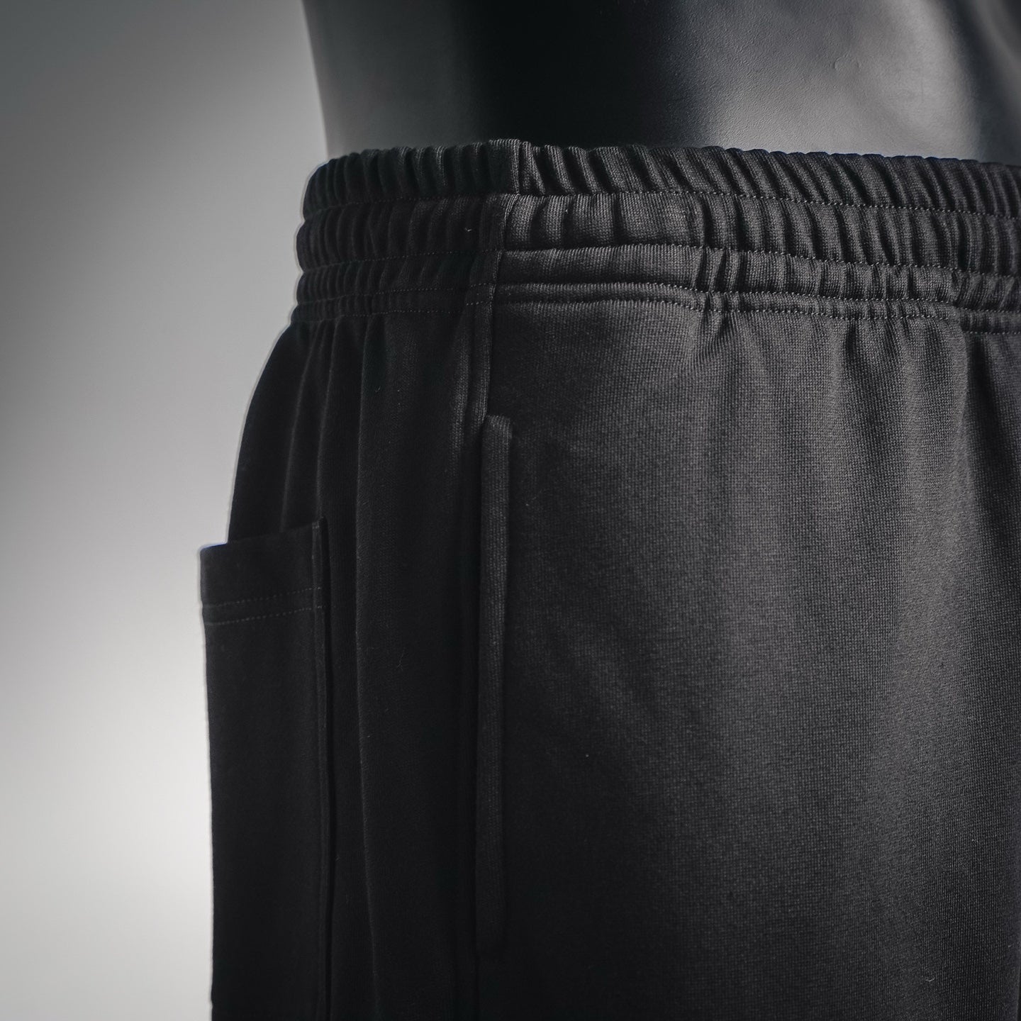 Burbery 25fw embroidered pants