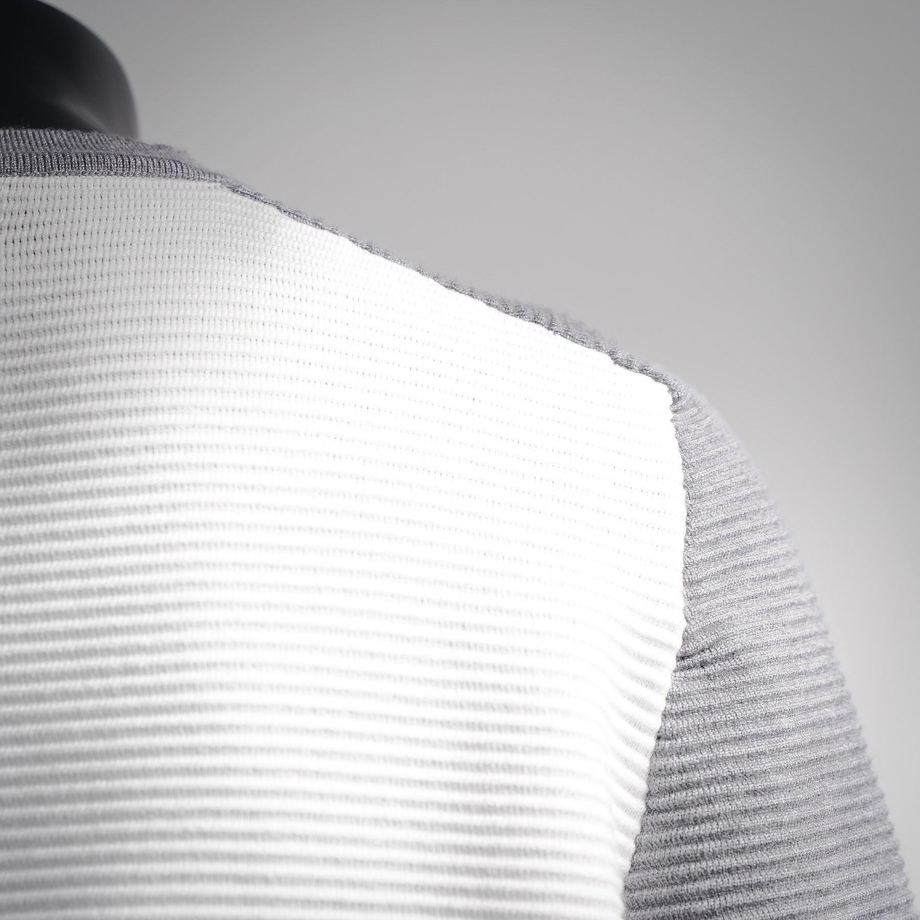 Thom 25fw casual sweater