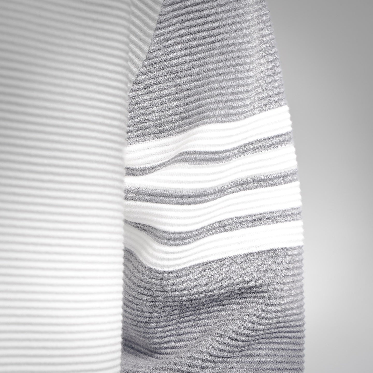 Thom 25fw casual sweater