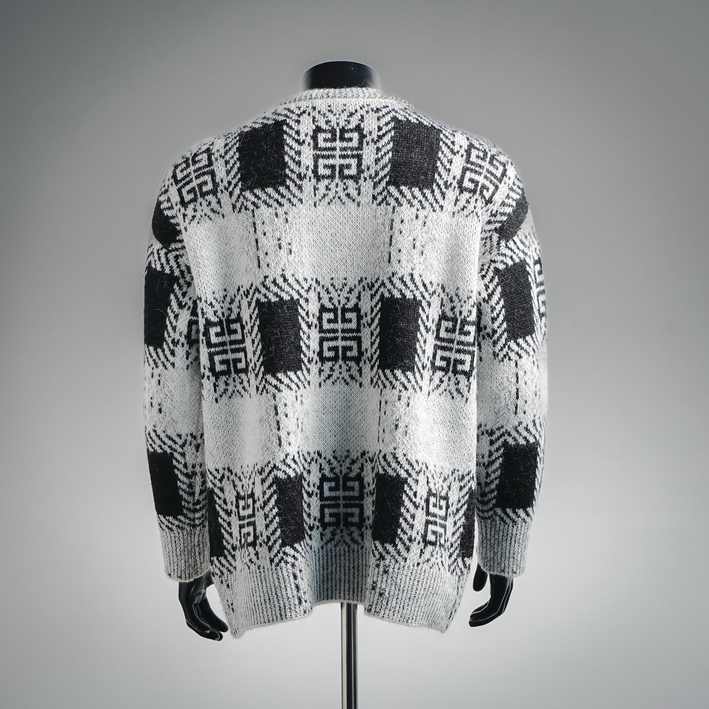 Give 25fw kitted sweater