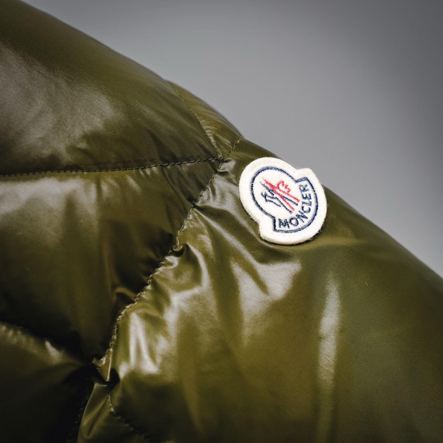 Mon 25fw down jacket