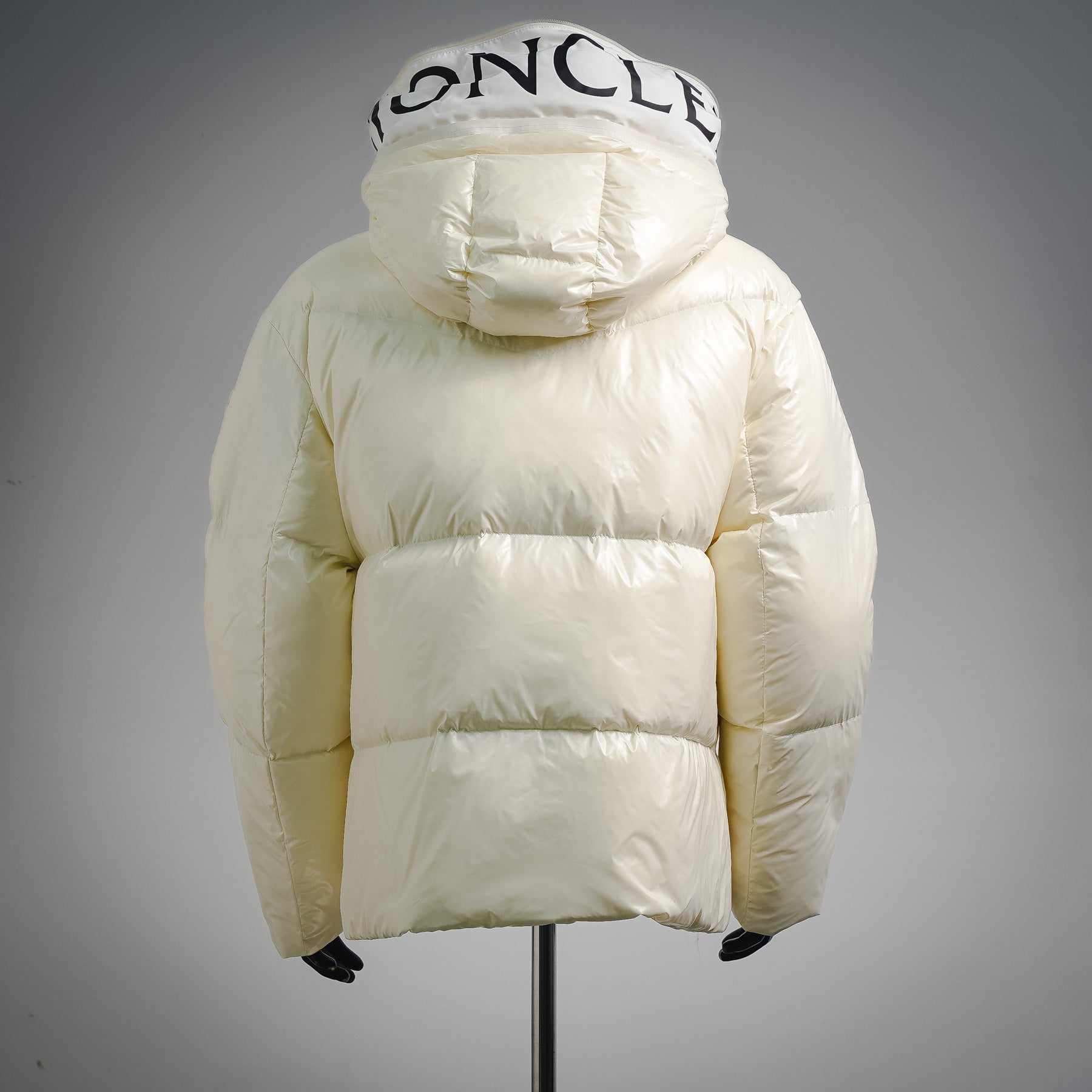 Mon 25fw printed jacket