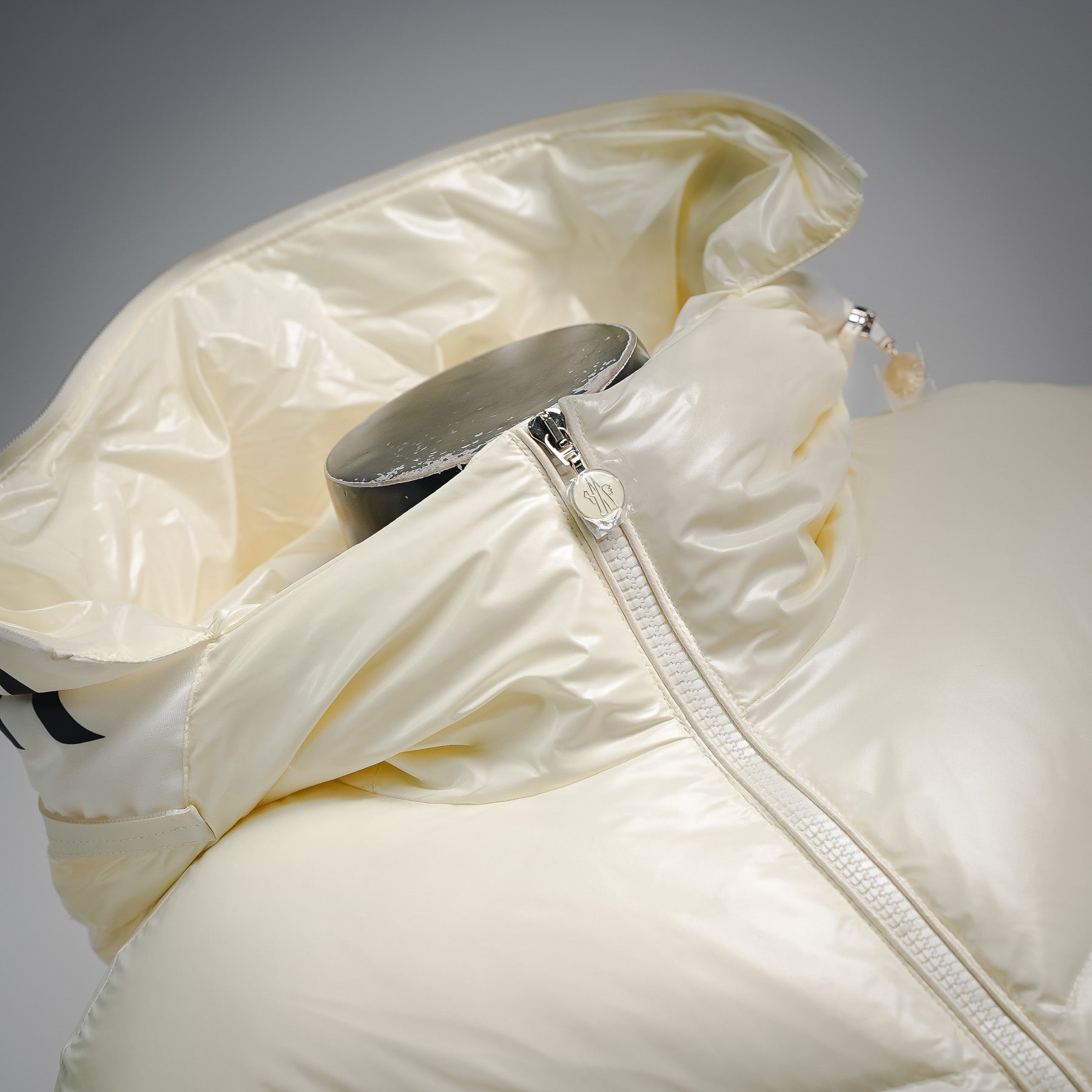 Mon 25fw printed jacket