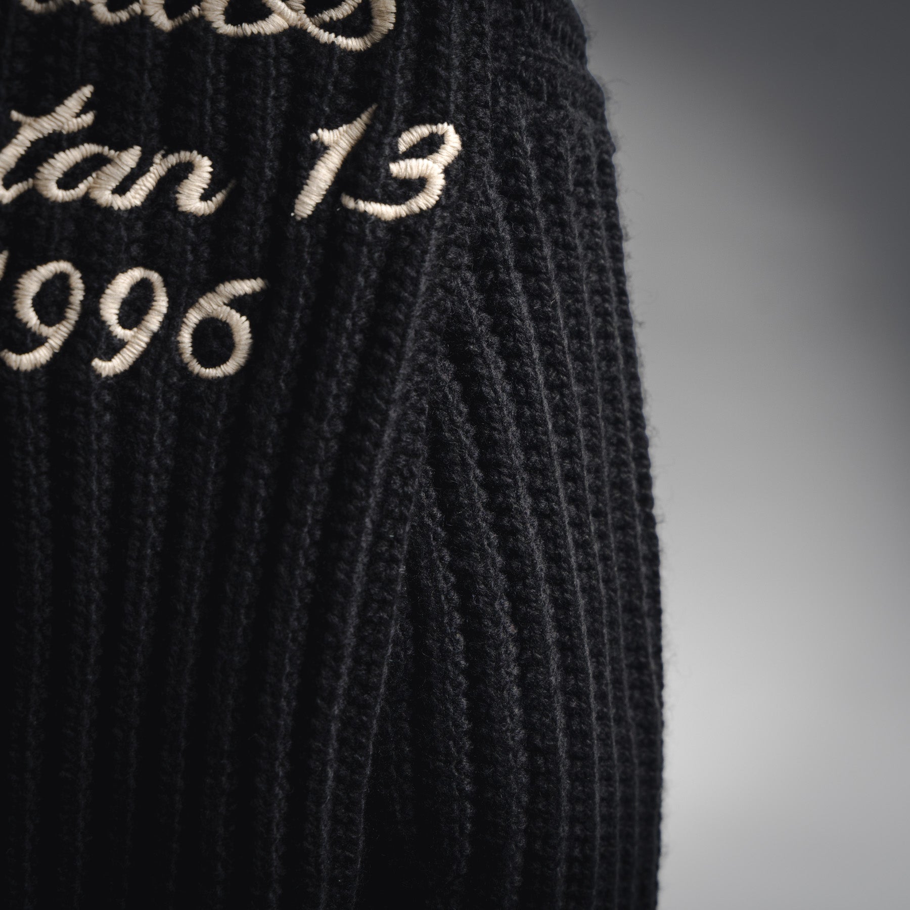 Acne 25fw embroidered cardigan