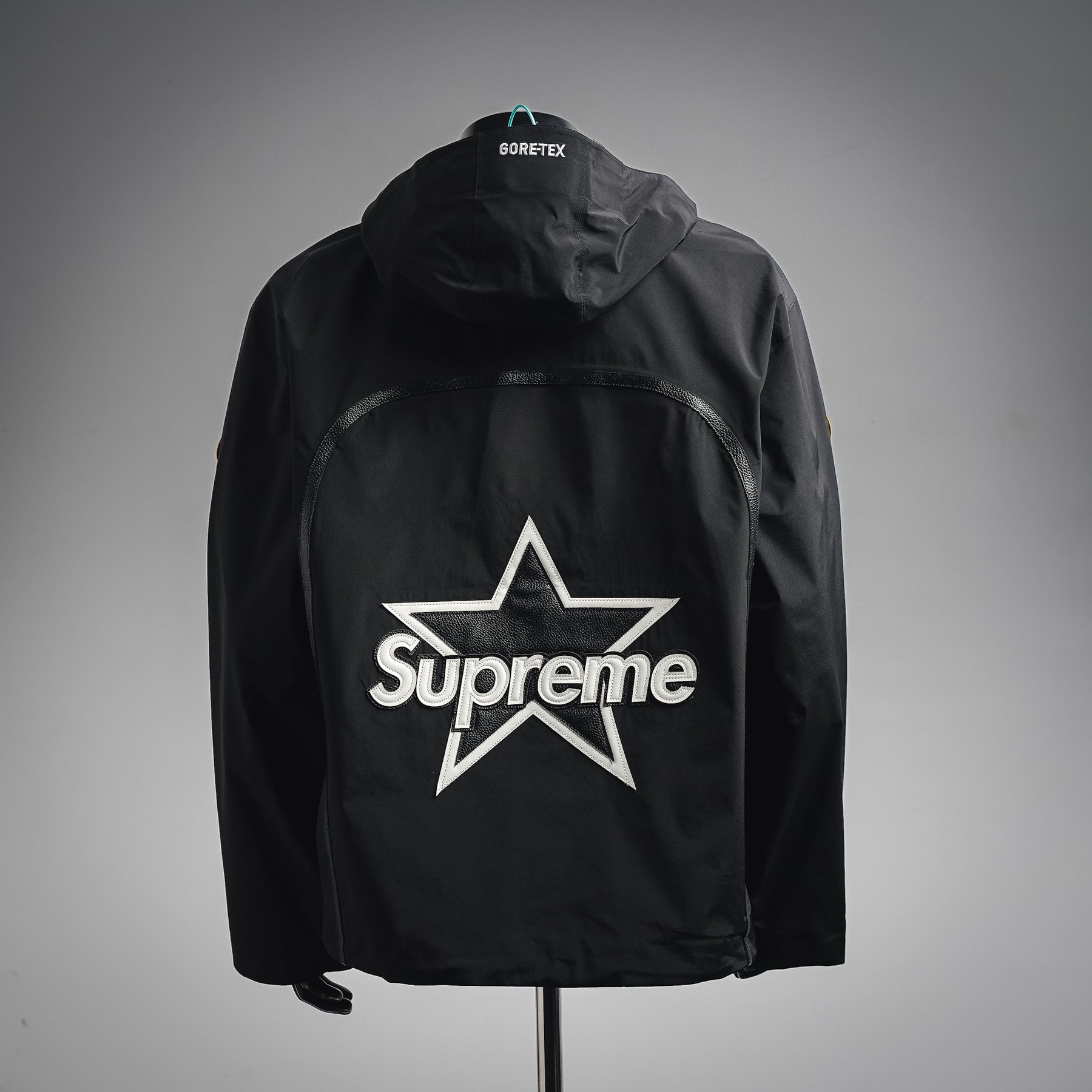 Supre 25fw printed jacket