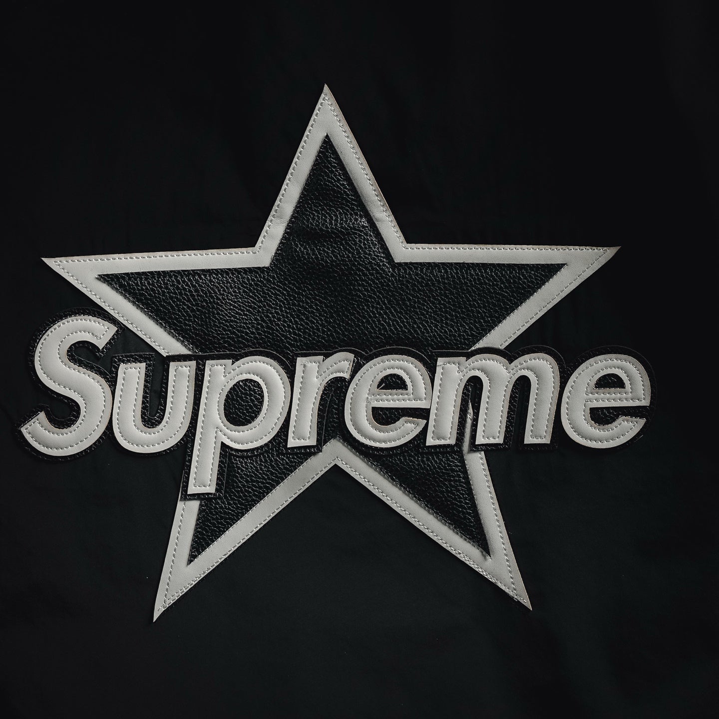 Supre 25fw printed jacket