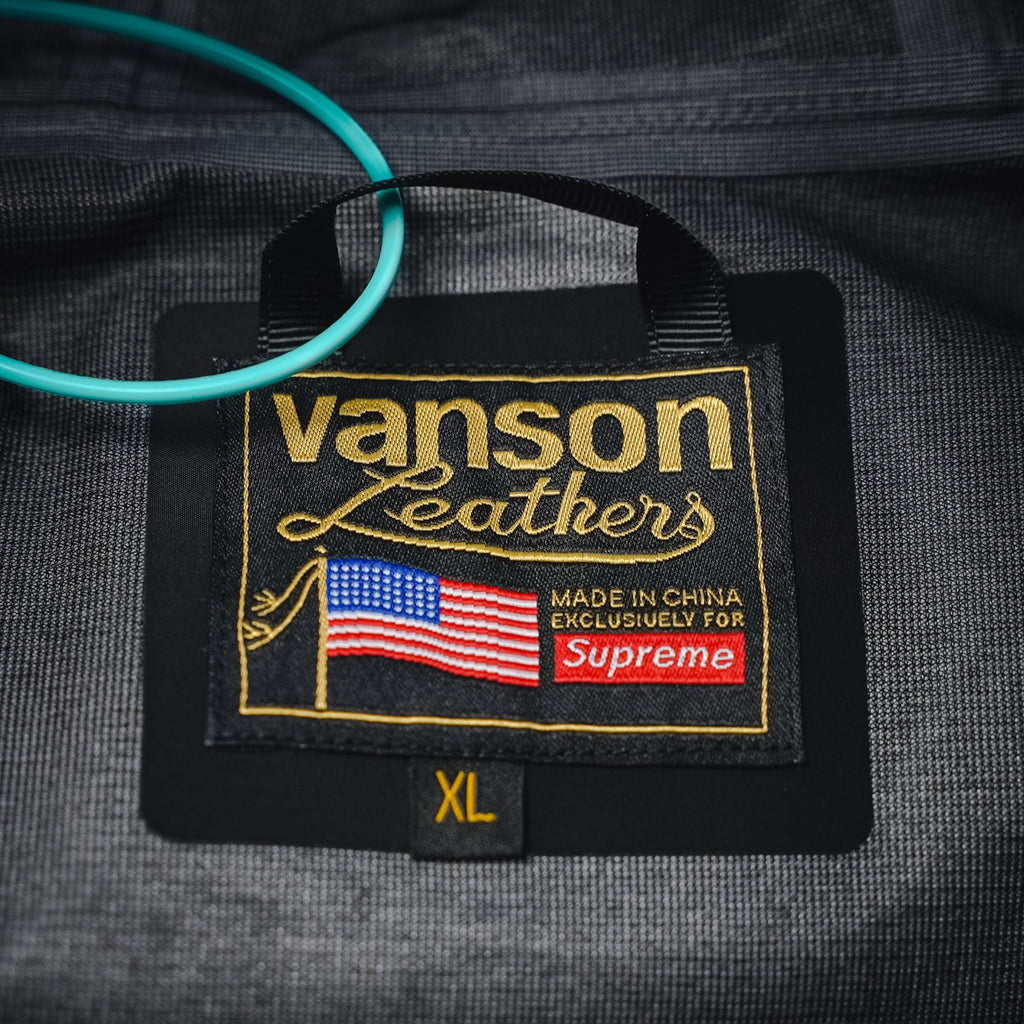 Supre 25fw printed jacket