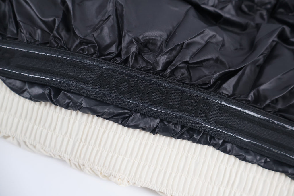 Mon 25fw down jacket