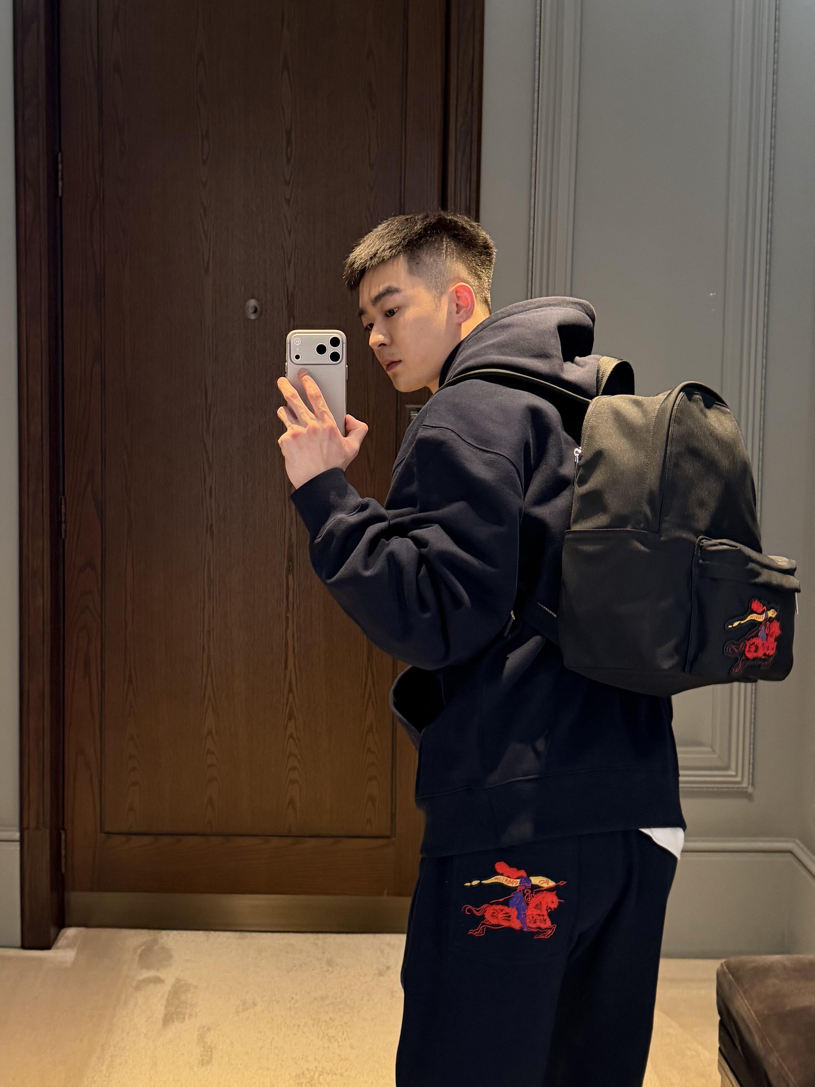 Burbery 25fw embroidered pants