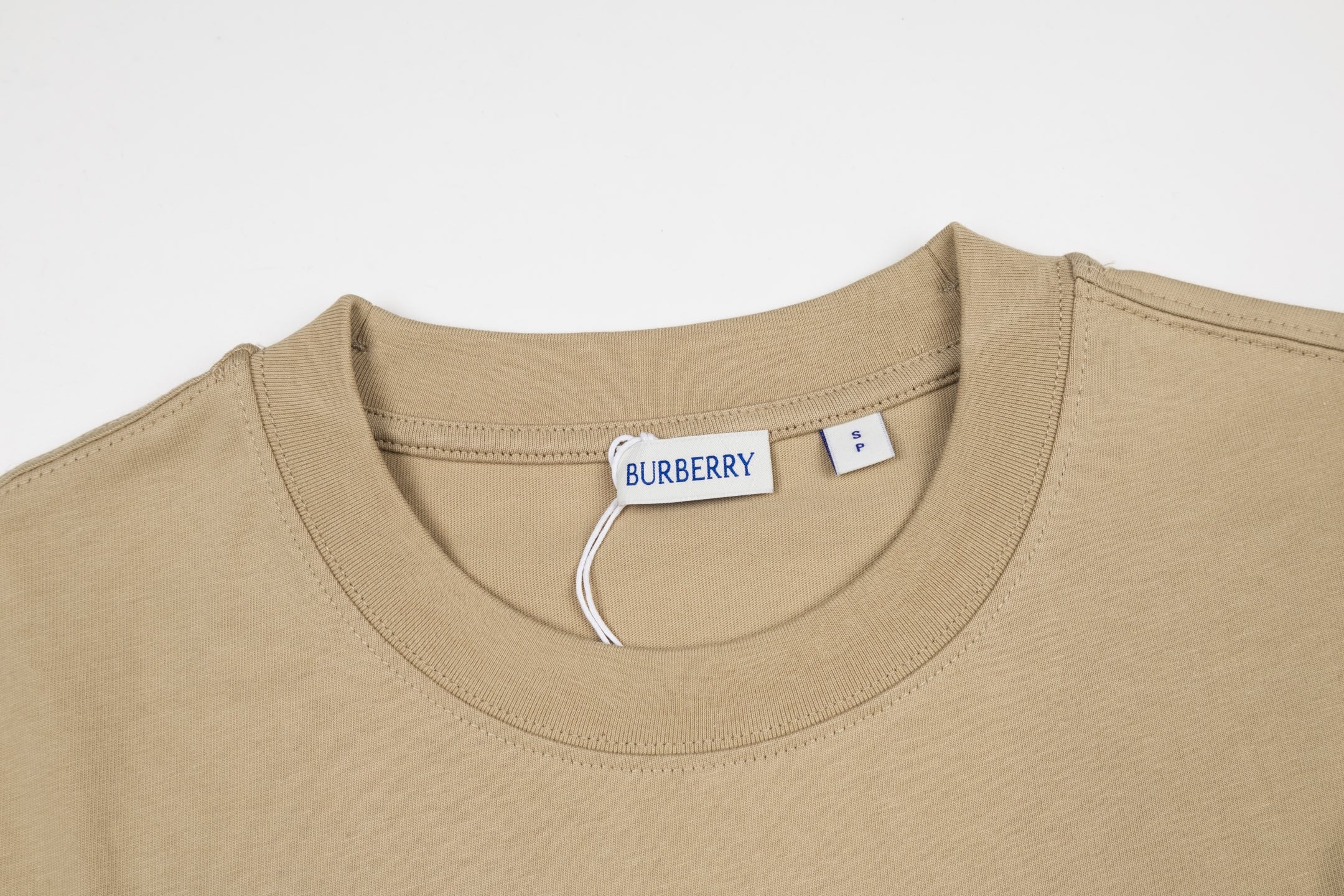 Burbery 25fw embroidered t-shirt