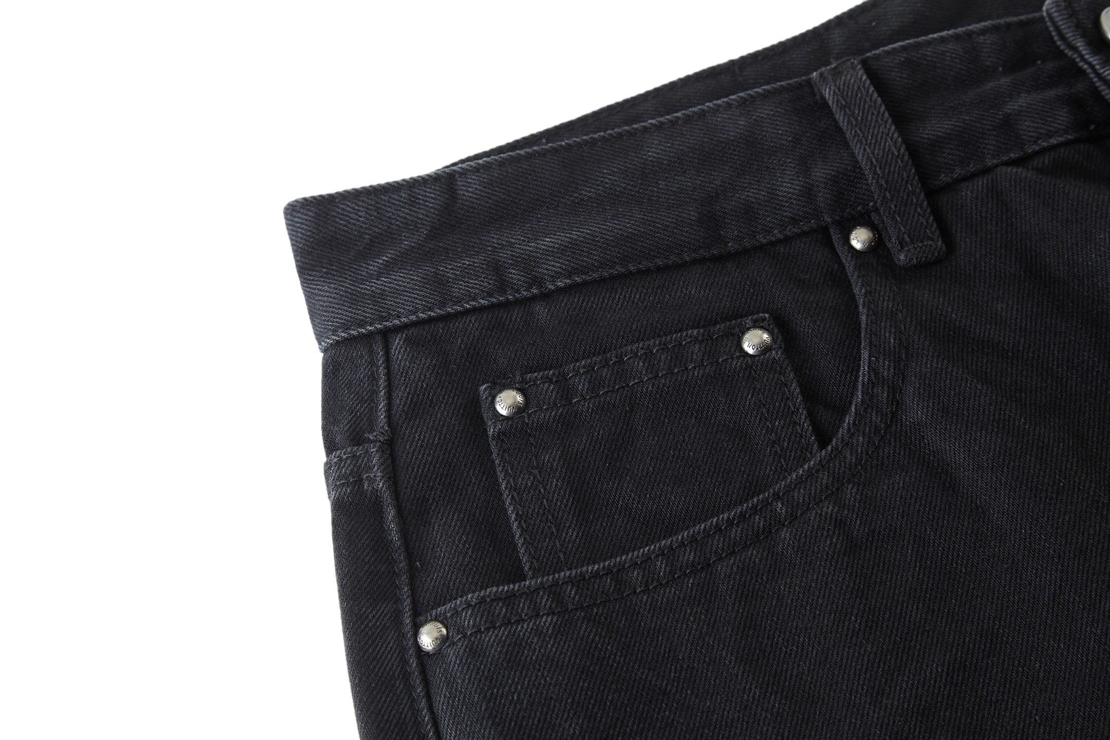 Louis 25fw disterss jeans