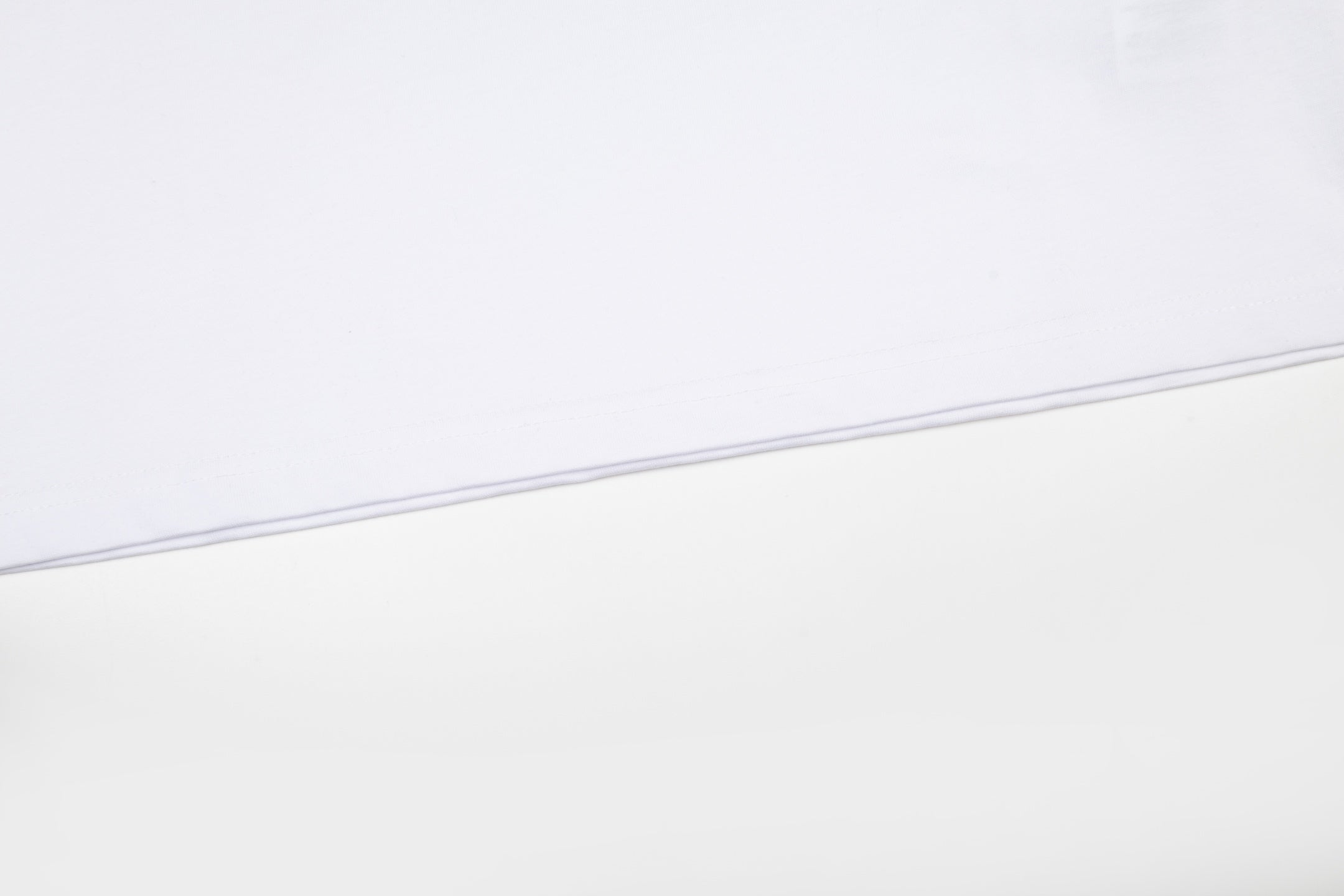 Guc 25fw embroidered t-shirt